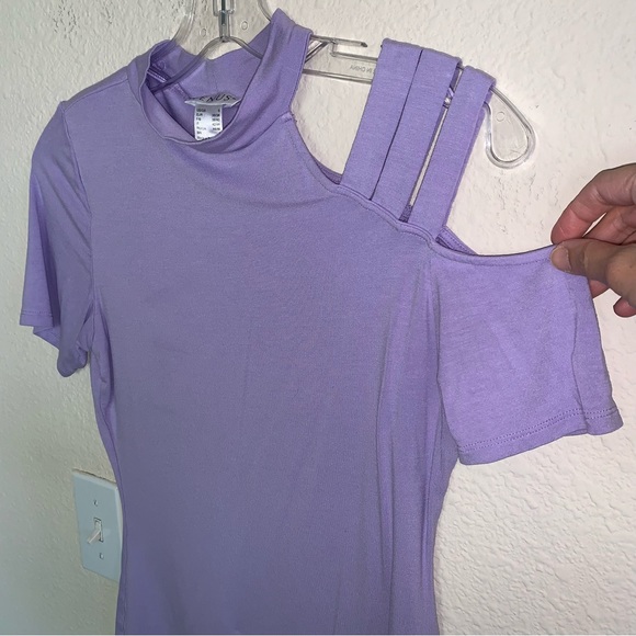 Like New! Venus Strappy One Cold Shoulder High Neck Top - Picture 5 of 14